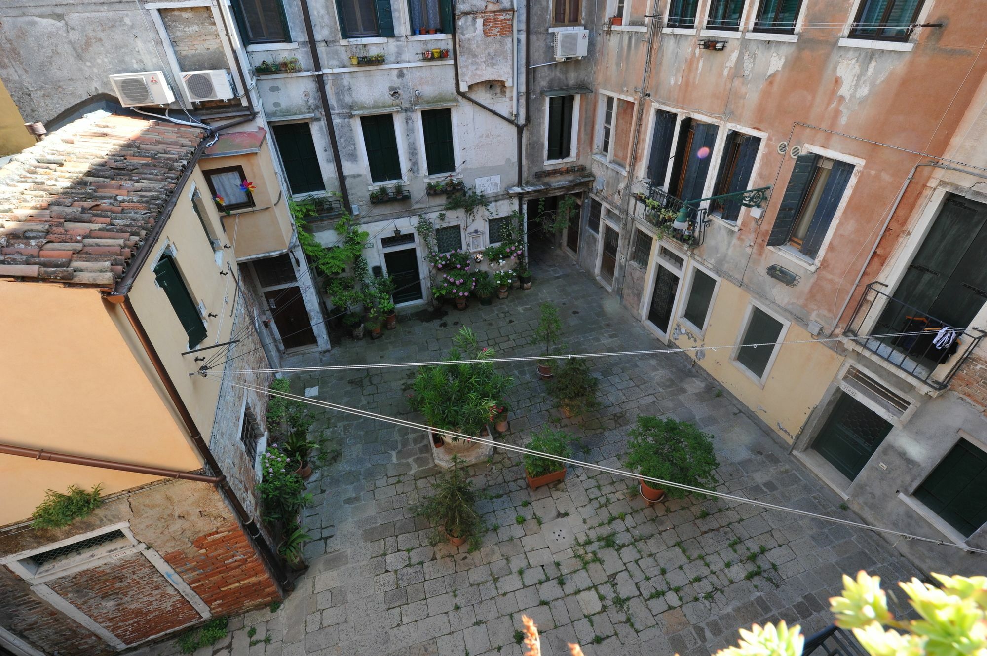 Calle Annunziata Venesia Bagian luar foto